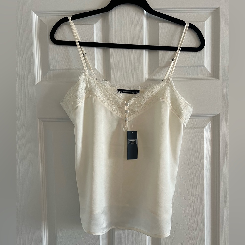 Abercrombie never worn white/off white tank top with lace- size small